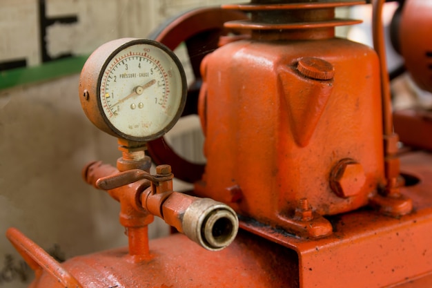 Koszt wymiany pompy wody – kluczowe informacje finansowe